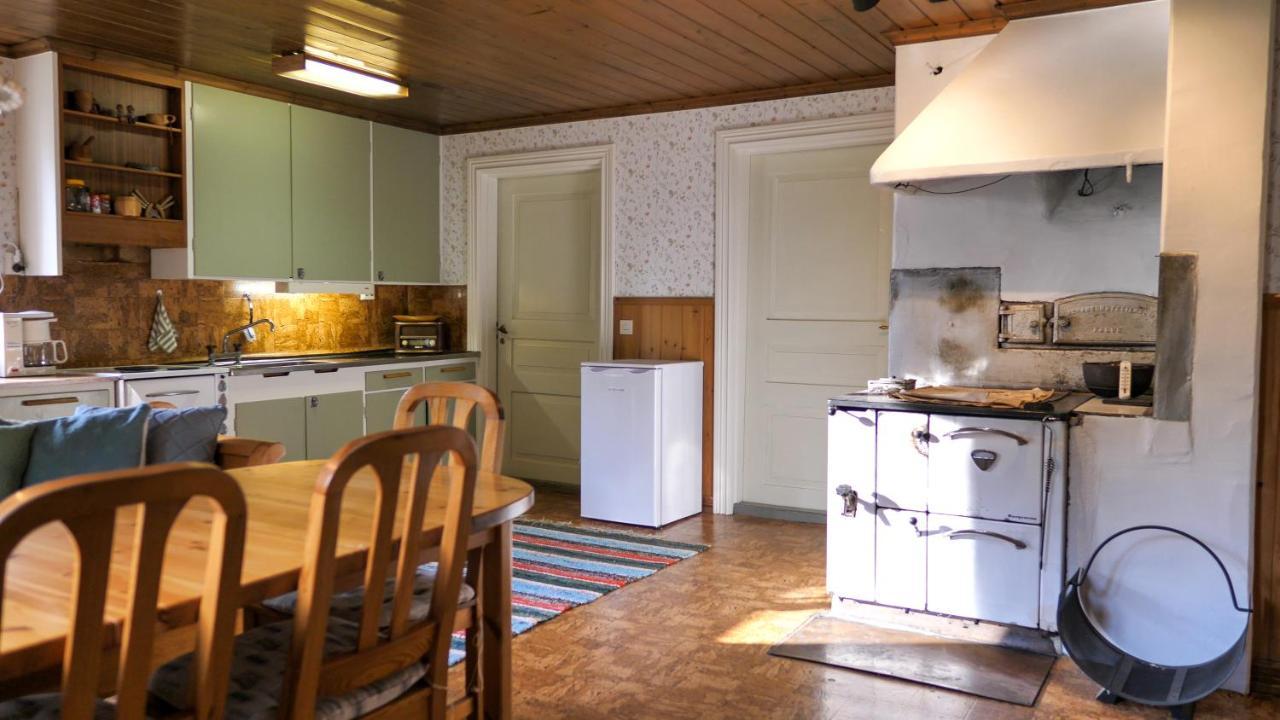 Little Forest House "Our Little Farm" Ekshärad 외부 사진