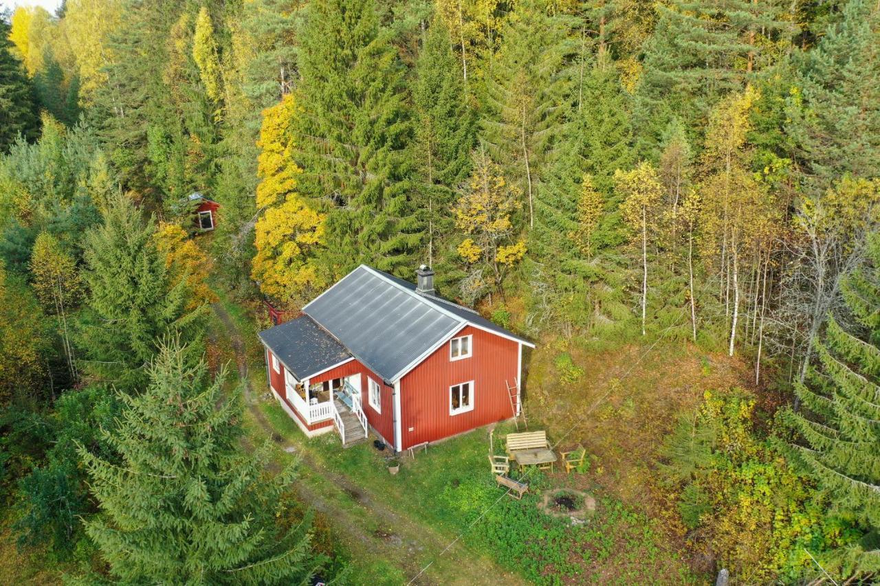 Little Forest House "Our Little Farm" Ekshärad 외부 사진